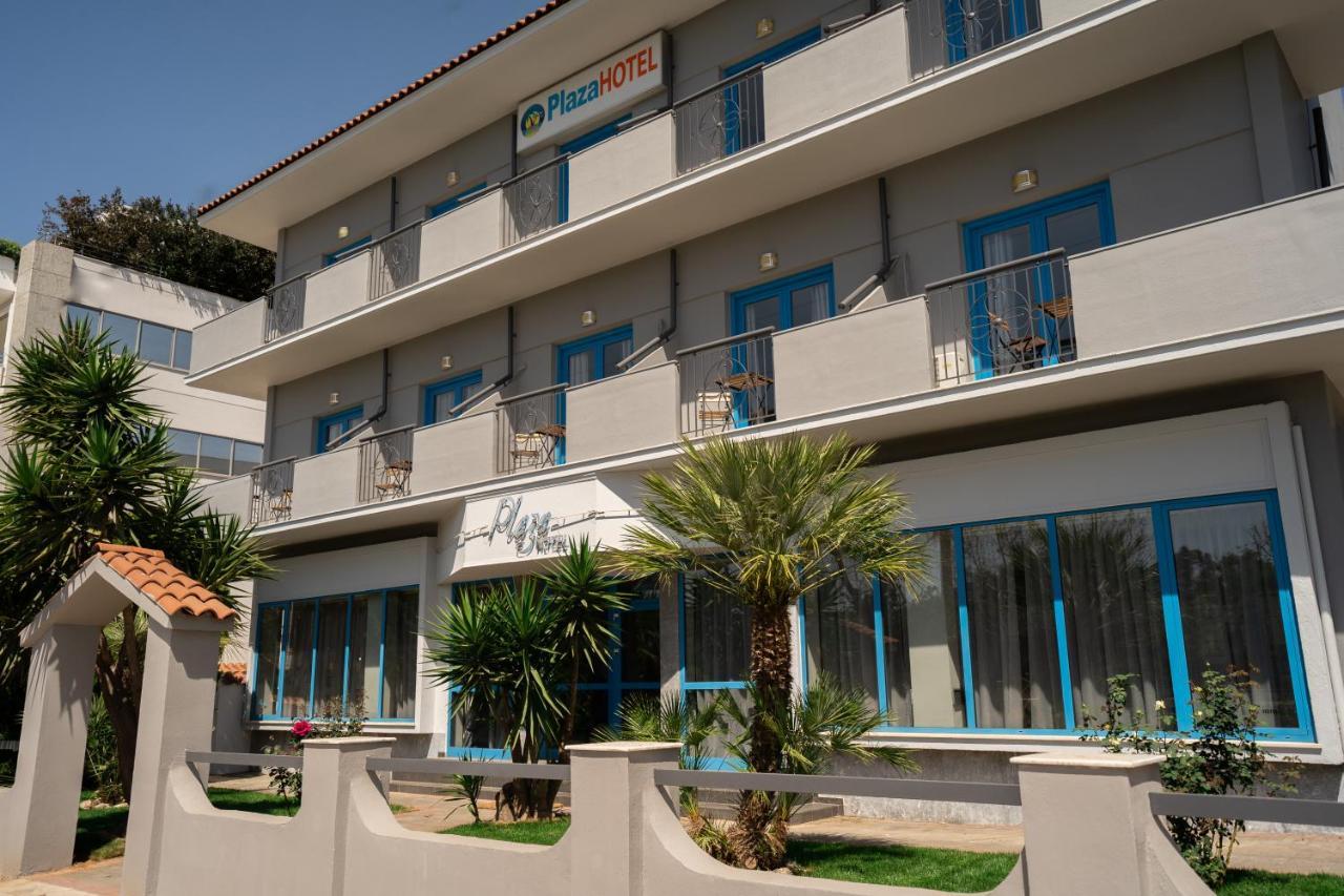 Hôtel Plaza à Athènes Extérieur photo
